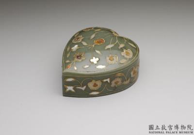 图片[2]-Jade leaf-shaped box, Mughal Empire-China Archive